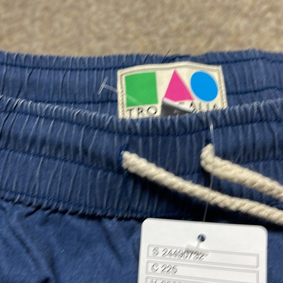 TOPICALIA BEACH SHORTS - Picture 3 of 3